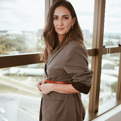 ALINE VASCONCELOS