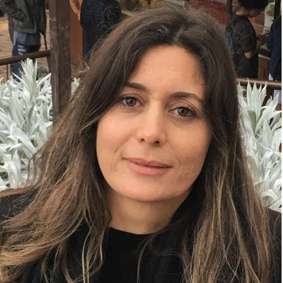 Daniela Muradas Antunes    