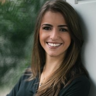 Lúcia Paoliello Guimarães Lúcia Paoliello Guimarães