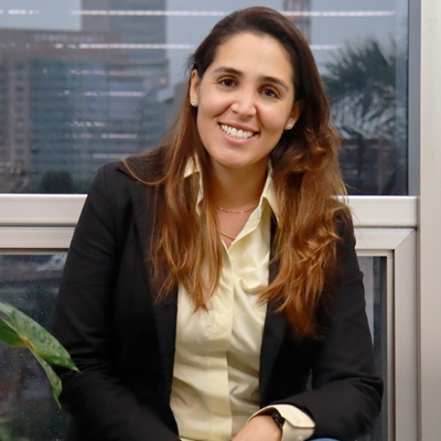 Luciana Silveira Luciana Silveira