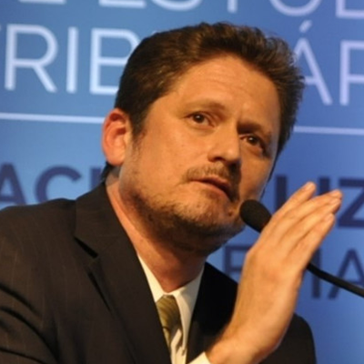 Alberto Macedo Alberto Macedo