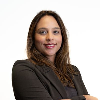 Letícia Moura Letícia Moura